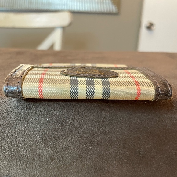 Burberrys Plaid Coin Wallet - Picture 6 of 10